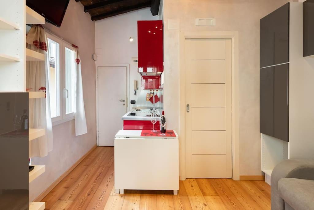 Keys Of Italy - Guantomono 15 - Monolocale Conveniente E Centralissimo Firenze Eksteriør bilde